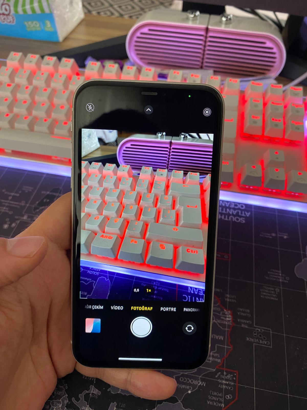 İkinci El İphone 11 64 GB Türkiye Cihazı Hatasız Orjinal