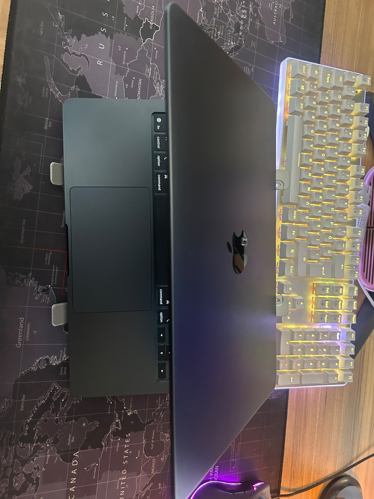 İkinci El Macbook Air M5 16 GB Ram 512 GB Hafıza Sadece 3  Aylık